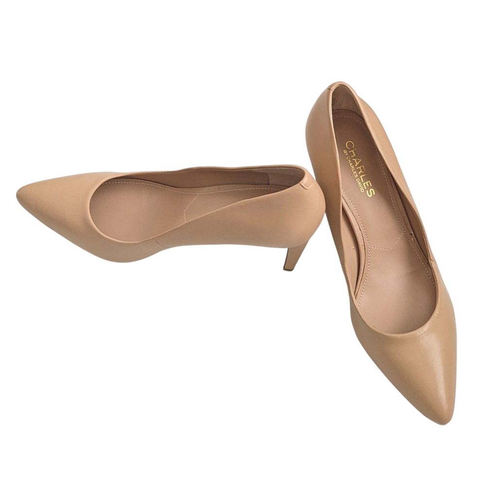 Charles By Charles Nude Pumps Size 8.5